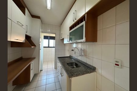 Apartamento à venda com 60m², 2 quartos e 1 vagaCozinha