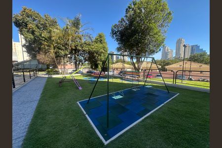 Apartamento à venda com 60m², 2 quartos e 1 vagaÁrea comum - Playground