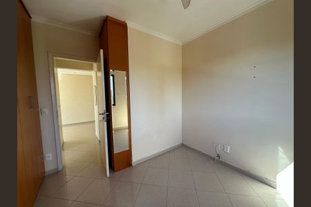 Apartamento à venda com 60m², 2 quartos e 1 vagaQuarto 2
