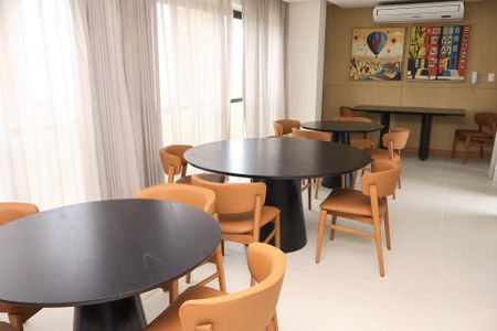 Studio para alugar com 25m², 1 quarto e 1 vaga Studio para alugar com 25m², 1 quarto e 1 vagaÁrea comum - Salão de festas