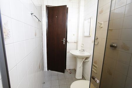 Apartamento para alugar com 50m², 2 quartos e sem vagaBanheiro