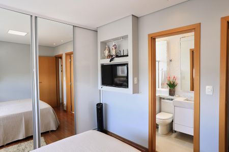 Apartamento à venda com 108m², 3 quartos e 2 vagasSuíte