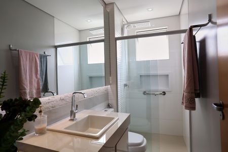 Apartamento à venda com 108m², 3 quartos e 2 vagasBanheiro