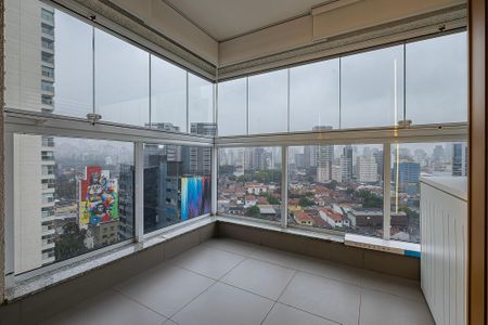 Apartamento para alugar com 35m², 1 quarto e 1 vaga Apartamento para alugar com 35m², 1 quarto e 1 vagaStudio - Varanda