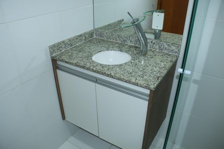 Apartamento para alugar com 60m², 2 quartos e 2 vagasBanheiro Social
