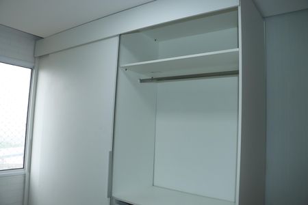 Apartamento para alugar com 60m², 2 quartos e 2 vagasQuarto