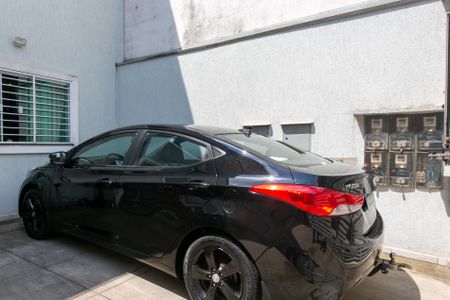 Casa de condomínio à venda com 65m², 2 quartos e 1 vagaGaragem - Vaga