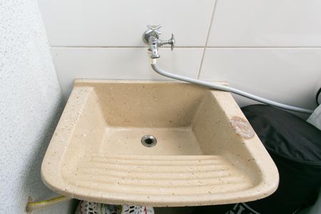 Casa de condomínio à venda com 65m², 2 quartos e 1 vagaÁrea de Serviço - Tanque 