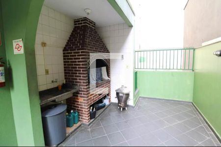 Apartamento à venda com 59m², 2 quartos e 2 vagasChurrasqueira