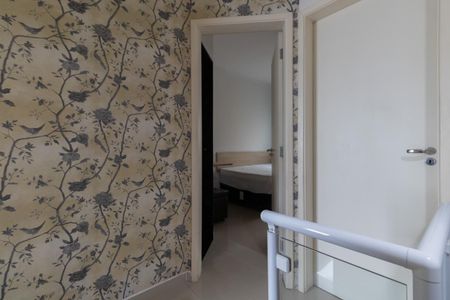 Casa de condomínio à venda com 160m², 3 quartos e 3 vagas Casa de condomínio à venda com 160m², 3 quartos e 3 vagasCorredor