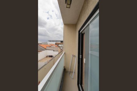 Casa de condomínio à venda com 160m², 3 quartos e 3 vagas Casa de condomínio à venda com 160m², 3 quartos e 3 vagasVaranda da Suíte 3