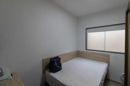 Casa de condomínio à venda com 160m², 3 quartos e 3 vagas Casa de condomínio à venda com 160m², 3 quartos e 3 vagasSuíte 2