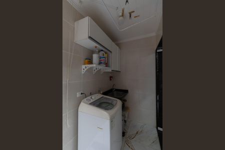 Casa de condomínio à venda com 160m², 3 quartos e 3 vagas Casa de condomínio à venda com 160m², 3 quartos e 3 vagasÁrea de Serviço