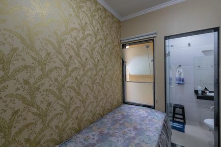 Casa de condomínio à venda com 160m², 3 quartos e 3 vagas Casa de condomínio à venda com 160m², 3 quartos e 3 vagasSuíte