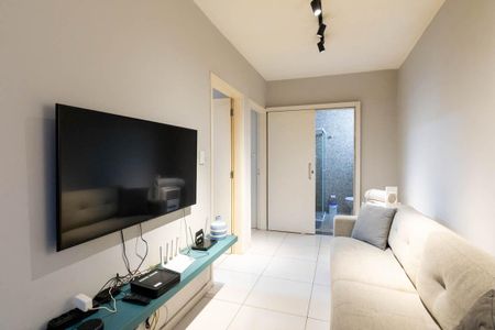Sala de apartamento à venda com 3 quartos, 80m² em Vila Buarque, São Paulo