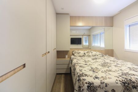 Apartamento à venda com 85m², 2 quartos e 2 vagasSuíte