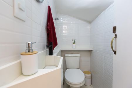 Casa de condomínio à venda com 59m², 2 quartos e 1 vaga Casa de condomínio à venda com 59m², 2 quartos e 1 vagaLavabo