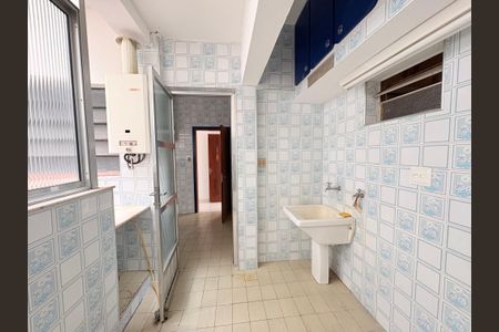 Apartamento à venda com 130m², 2 quartos e sem vagaÁrea de Serviço