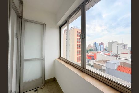 Apartamento à venda com 130m², 2 quartos e sem vagaSacada