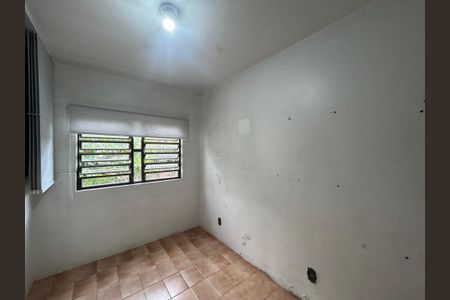 Casa à venda com 390m², 4 quartos e 2 vagasÁrea de Serviço