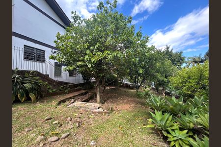 Casa à venda com 390m², 4 quartos e 2 vagasPátio