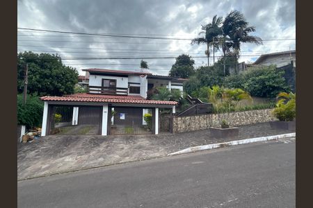 Casa à venda com 390m², 4 quartos e 2 vagasplaca