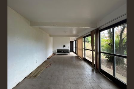 Casa à venda com 390m², 4 quartos e 2 vagasSalão de Festas