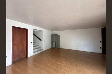 Casa à venda com 390m², 4 quartos e 2 vagasGaragem