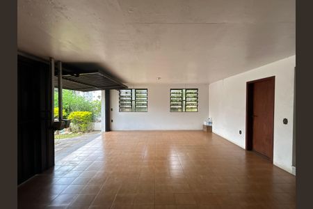 Casa à venda com 390m², 4 quartos e 2 vagasGaragem