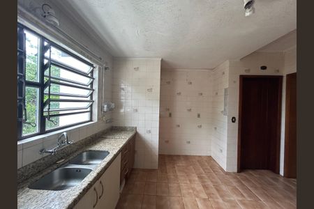 Casa à venda com 390m², 4 quartos e 2 vagasCozinha