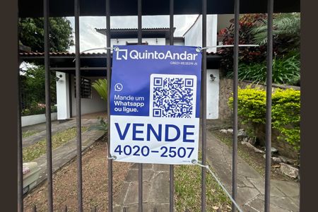 Casa à venda com 390m², 4 quartos e 2 vagasPlaca