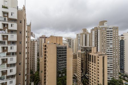 Varanda de kitnet/studio para alugar com 1 quarto, 26m² em Moema, São Paulo