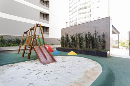 Studio para alugar com 26m², 1 quarto e sem vaga Studio para alugar com 26m², 1 quarto e sem vagaÁrea comum - Playground