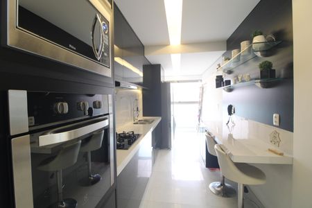 Apartamento à venda com 133m², 1 quarto e 2 vagasCozinha