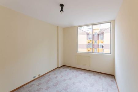 Apartamento à venda com 66m², 2 quartos e 1 vagaQuarto 2