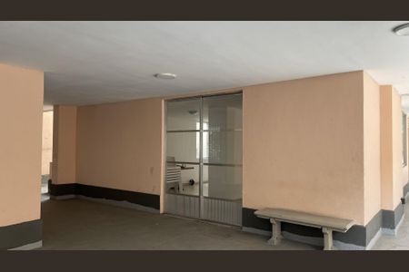 Apartamento à venda com 66m², 2 quartos e 1 vagaÁrea comum