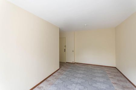 Apartamento à venda com 66m², 2 quartos e 1 vagaSala