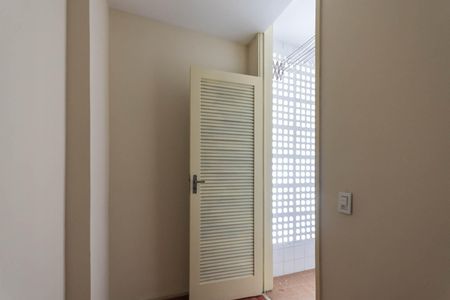 Apartamento à venda com 66m², 2 quartos e 1 vagaQuarto de Serviço