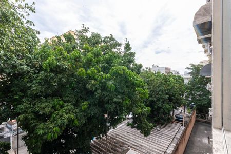Vista de apartamento à venda com 2 quartos, 66m² em Tijuca, Rio de Janeiro