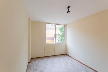 Apartamento à venda com 66m², 2 quartos e 1 vagaQuarto 2