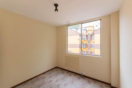 Apartamento à venda com 66m², 2 quartos e 1 vagaQuarto 1