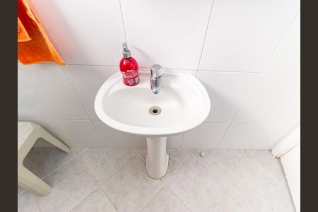 Casa à venda com 240m², 3 quartos e 3 vagas Casa à venda com 240m², 3 quartos e 3 vagasBanheiro