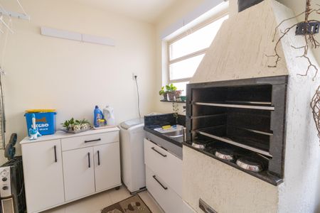 Apartamento para alugar com 103m², 3 quartos e sem vagaÁrea de Serviço