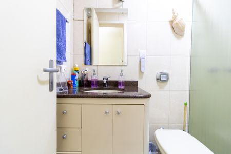 Apartamento para alugar com 103m², 3 quartos e sem vagaBanheiro