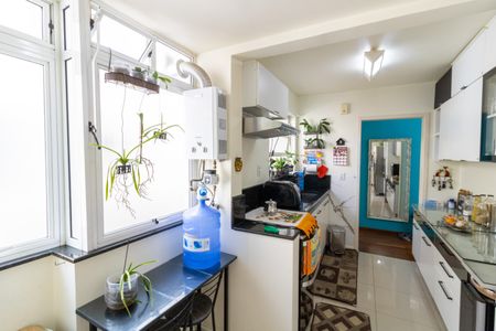 Apartamento para alugar com 103m², 3 quartos e sem vagaCozinha