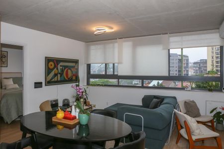 Sala de apartamento à venda com 1 quarto, 66m² em Vila Ipojuca, São Paulo