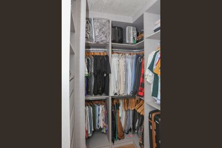 Apartamento à venda com 66m², 2 quartos e 1 vagaCloset