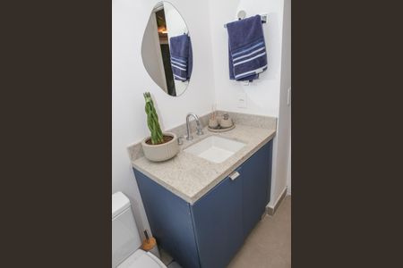 Apartamento à venda com 66m², 2 quartos e 1 vagaBanheiro Social