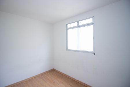 Quarto 2 de apartamento para alugar com 2 quartos, 65m² em Bom Jesus, Contagem