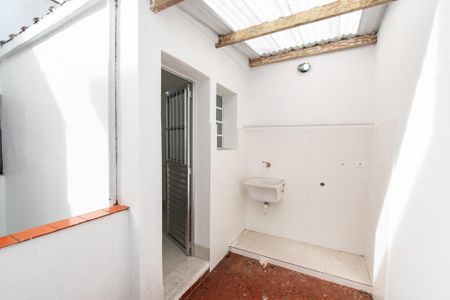 Casa à venda com 80m², 2 quartos e sem vagaÁrea de serviço